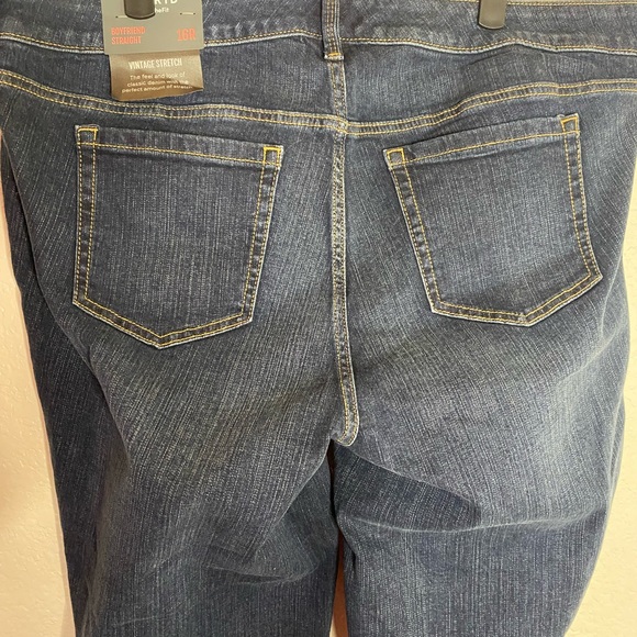 NWT Torrid Boyfriend Straight Vintage Stretch Jeans Size 16 - Picture 7 of 7